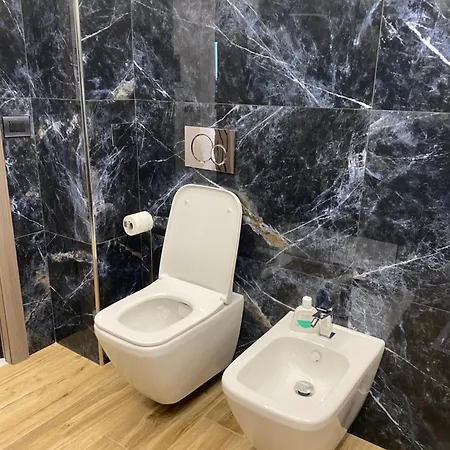 In Bordone ,aeroporto &free Parking Appartement *