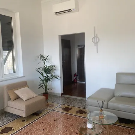 Διαμέρισμα In Bordone ,aeroporto & Free Parking