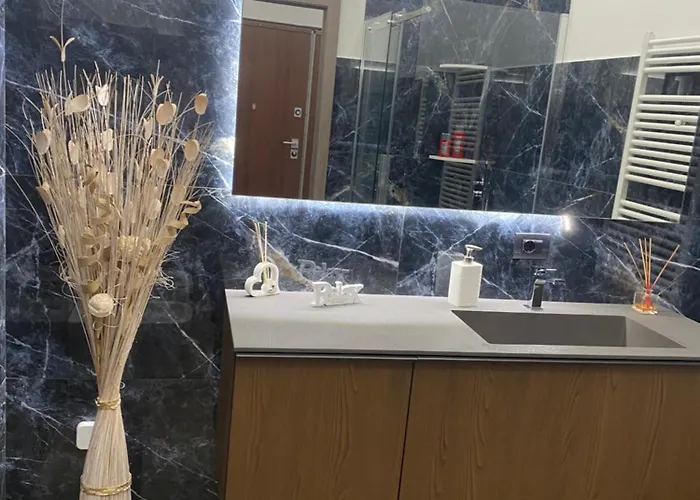 In Bordone ,aeroporto & Free Parking Janov