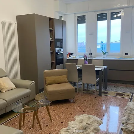 In Bordone ,aeroporto & Free Parking Apartamento Génova