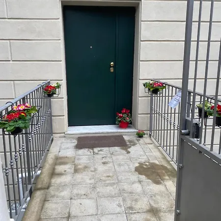 In Bordone ,aeroporto & Free Parking Apartamento Génova
